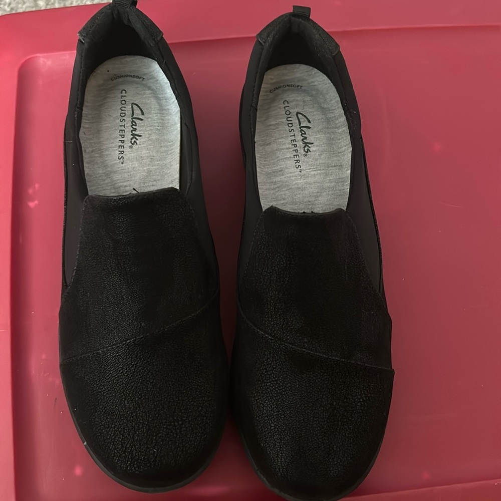 Brand new Clark Cloud Steppers!
